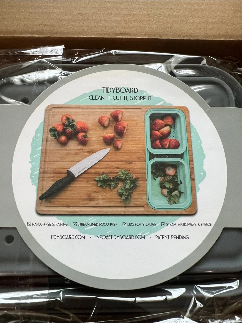 NWT TidyBoard Bamboo Cutting Board with Teal Prep Trays
